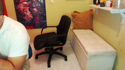 kate   online show from 02/05/25, 02:16