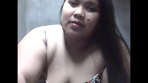 Snapshot of chubbylecious chatting on 10/27/25, 07:45 Rita online show from 10/27/25, 07:45