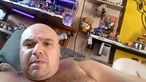 chubbyman43 online show from 06/02/26, 08:38