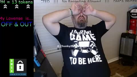 Snapshot of chunkymonkey420 chatting on 03/01/25, 03:43 Spencer Smokey Bear online show from 03/01/25, 03:43