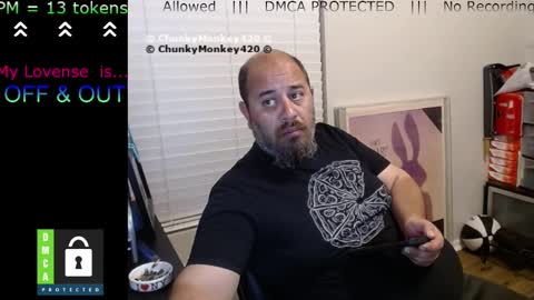 Snapshot of chunkymonkey420 chatting on 03/11/25, 08:52 Spencer Smokey Bear online show from 03/11/25, 08:52