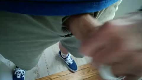 Snapshot of chusho chatting on 11/23/25, 09:47 Im so cute online show from 11/23/25, 09:47