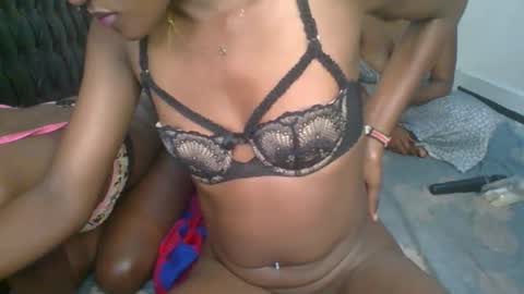 chyna_baibe online show from 09/18/25, 06:37