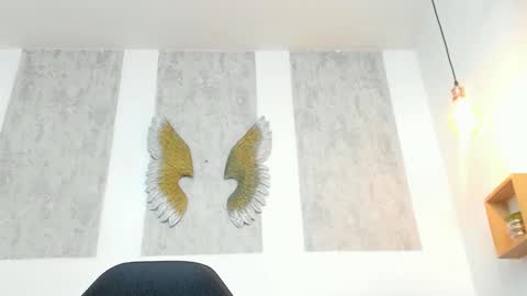 ...   ... online show from 03/16/26, 05:44