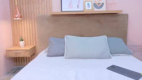 cielo rivera online show from 04/06/26, 01:12