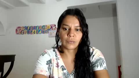 Snapshot of cielonoir04 chatting on 06/11/26, 03:15 Cielo Noir online show from 06/11/26, 03:15