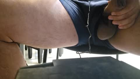 Snapshot of cigneska chatting on 12/11/24, 01:47 mickito online show from 12/11/24, 01:47