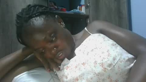 Snapshot of cilia_petite chatting on 01/30/25, 07:18 cilia petite online show from 01/30/25, 07:18