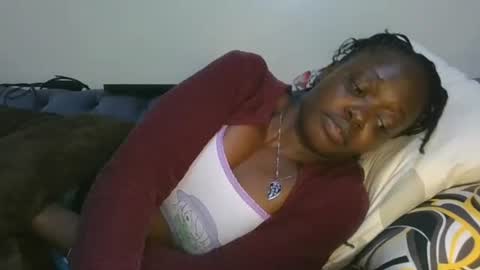 Snapshot of cilia_petite chatting on 01/17/26, 11:19 cilia petite online show from 01/17/26, 11:19