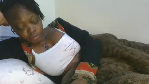 Snapshot of cilia_petite chatting on 02/04/26, 02:17 cilia petite online show from 02/04/26, 02:17