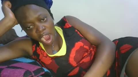 Snapshot of cilia_petite chatting on 02/20/26, 10:21 cilia petite online show from 02/20/26, 10:21