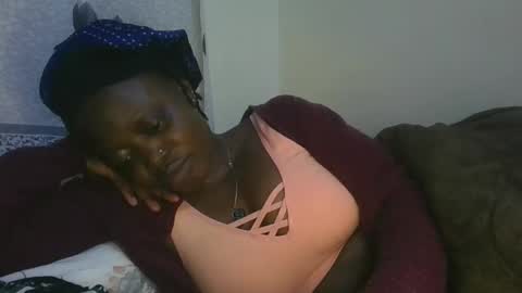 Snapshot of cilia_petite chatting on 02/27/26, 08:25 cilia petite online show from 02/27/26, 08:25