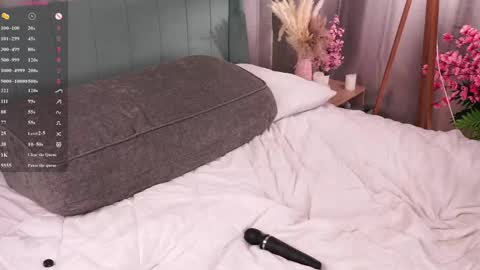   L  online show from 05/10/26, 09:09
