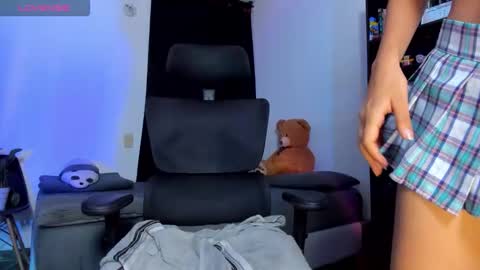 Luna and Sebas  online show from 03/02/26, 05:08