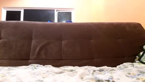 Snapshot of cincopulgadas chatting on 09/12/25, 06:13 Ernesto online show from 09/12/25, 06:13