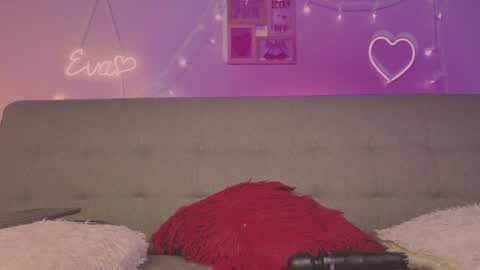 Sofi Eva and Mey online show from 04/06/26, 04:46