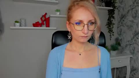 Cinderella online show from 03/17/26, 06:28