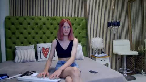 Snapshot of cindyfinesse chatting on 07/09/26, 09:13 CindyFinesse online show from 07/09/26, 09:13