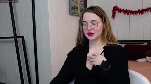 Snapshot of cindywood chatting on 02/05/25, 08:00 Cindy online show from 02/05/25, 08:00