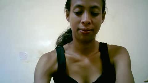 Snapshot of cindyx69 chatting on 01/12/25, 12:12 cindyx69 online show from 01/12/25, 12:12