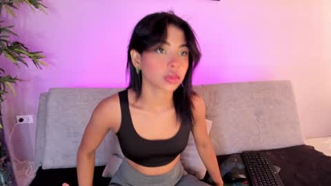 cinnamon_kyla online show from 01/17/25, 04:57