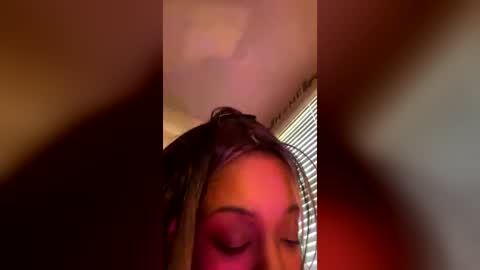 cinnamonbunniiii online show from 07/06/26, 03:03