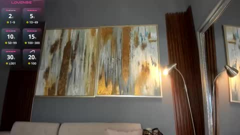 Snapshot of cinnia_ chatting on 01/06/26, 10:19 Cintia online show from 01/06/26, 10:19