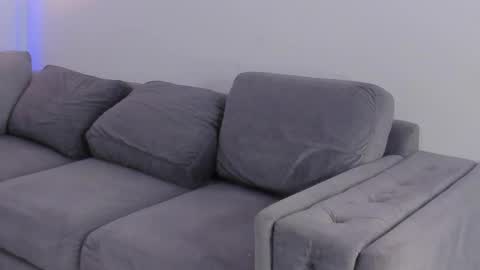 Snapshot of cinnia_ chatting on 02/27/26, 10:59 Cintia online show from 02/27/26, 10:59