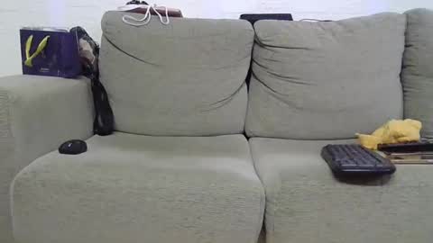 cinthia2525 online show from 03/06/26, 11:39