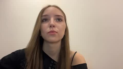 Aurora online show from 04/12/26, 02:22