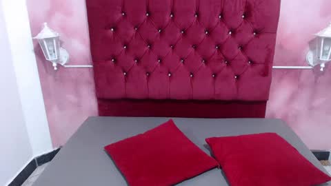 Snapshot of cinthya_dan chatting on 02/06/25, 10:43 Cinthya online show from 02/06/25, 10:43