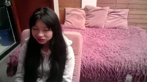 Snapshot of cintya_torres_1 chatting on 02/19/26, 03:52 cintya torres online show from 02/19/26, 03:52