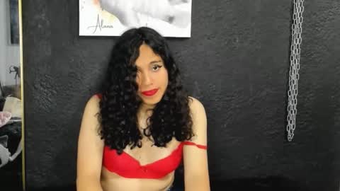 Snapshot of cintyarose chatting on 02/18/26, 12:34 cintyarose online show from 02/18/26, 12:34