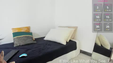 Snapshot of circejuno1 chatting on 12/14/25, 10:58 Carol online show from 12/14/25, 10:58