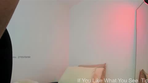 Snapshot of circejuno1 chatting on 02/04/26, 10:36 Carol online show from 02/04/26, 10:36