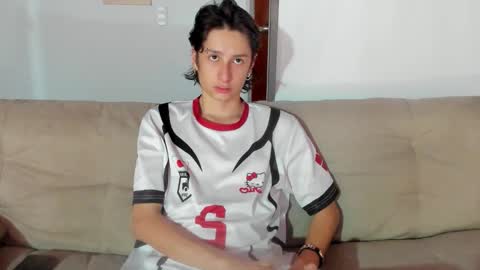 cirosky_elchicopolla online show from 02/10/26, 03:32