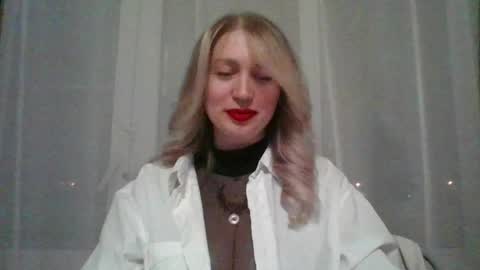 Snapshot of citrusblissss chatting on 03/09/25, 02:43 citrusblissss online show from 03/09/25, 02:43