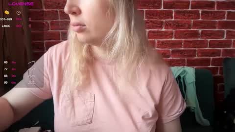 citrusblissss online show from 11/28/25, 03:53