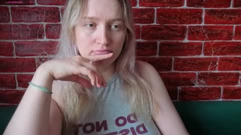 citrusblissss online show from 04/16/26, 09:43