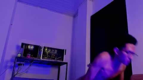 cj_davis1 online show from 11/25/25, 02:00