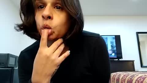 Snapshot of cjtovar90 chatting on 02/19/26, 09:27 Joann online show from 02/19/26, 09:27