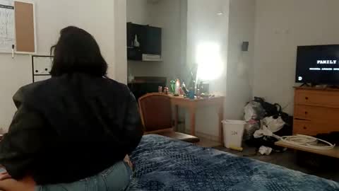 Snapshot of cjtovar90 chatting on 04/13/26, 05:02 Joann online show from 04/13/26, 05:02