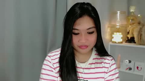Snapshot of claire_wntr chatting on 04/29/26, 05:30 CLAIRE online show from 04/29/26, 05:30