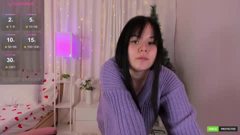 Snapshot of clairefaers chatting on 12/19/24, 05:40 Claire Faers online show from 12/19/24, 05:40