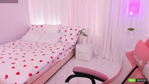 Snapshot of clairefaers chatting on 03/04/25, 09:07 Claire Faers online show from 03/04/25, 09:07