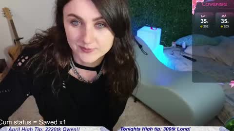 Snapshot of claireity chatting on 04/23/26, 02:57 Claire online show from 04/23/26, 02:57