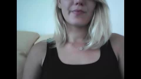 clairesqrt online show from 06/03/26, 06:24
