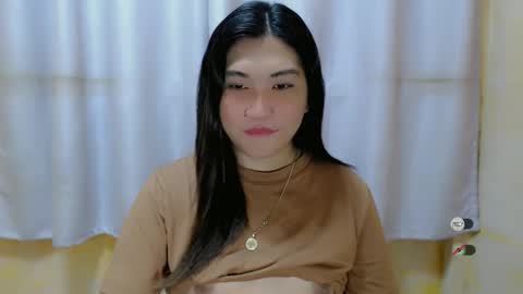 Snapshot of clairewntr_ chatting on 12/18/24, 05:48 CLAIRE online show from 12/18/24, 05:48