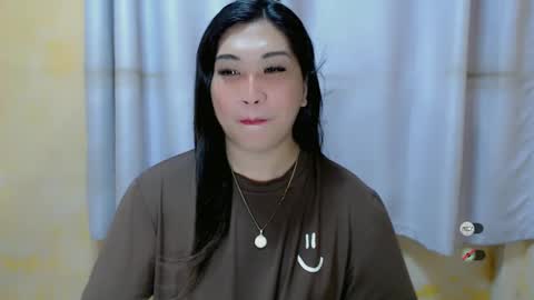 Snapshot of clairewntr_ chatting on 01/11/25, 07:28 CLAIRE online show from 01/11/25, 07:28