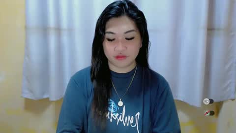 Snapshot of clairewntr_ chatting on 01/12/25, 09:19 CLAIRE online show from 01/12/25, 09:19